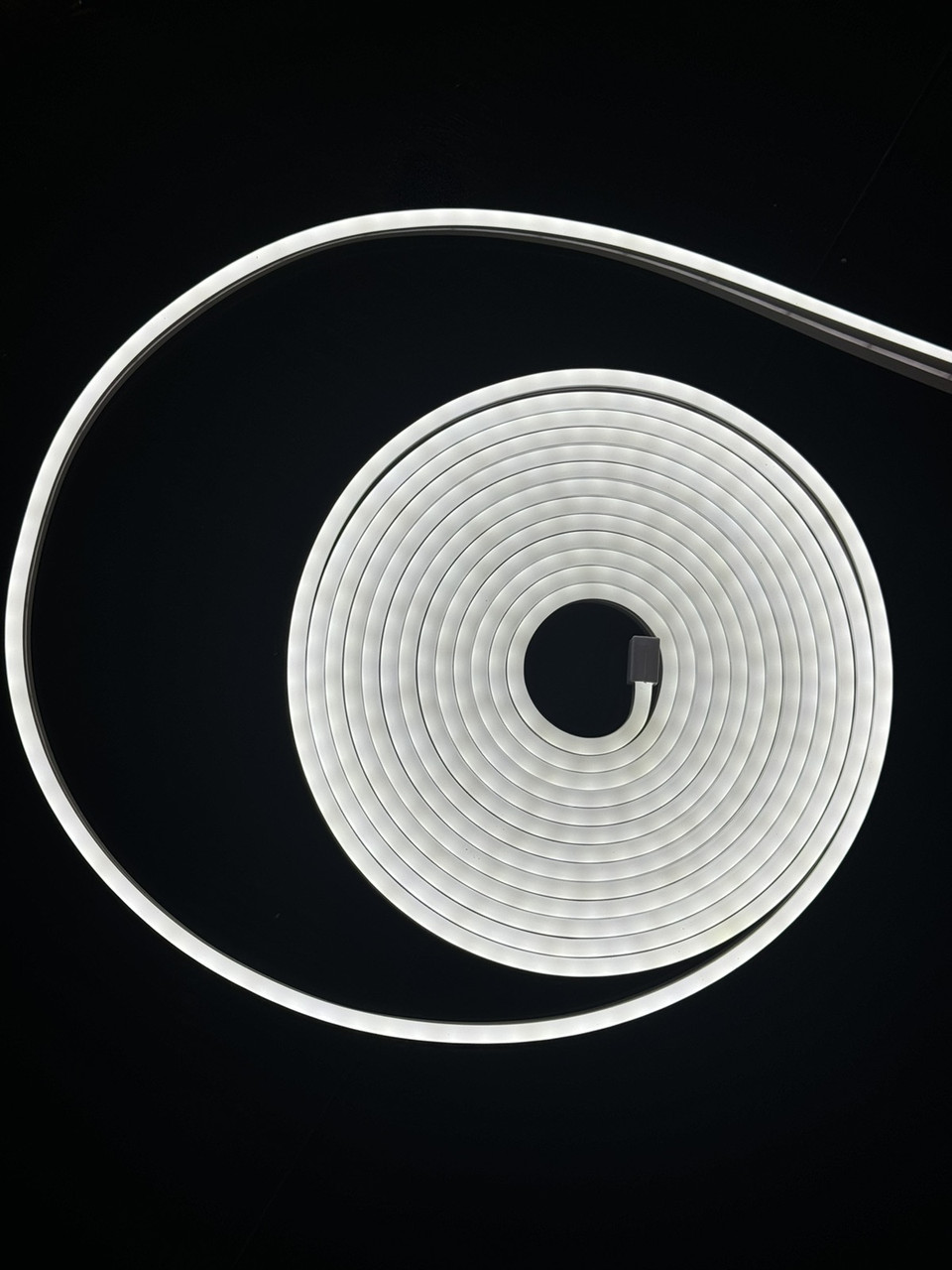 Неонова стрічка Біла 5 метрів 220v, фото 1