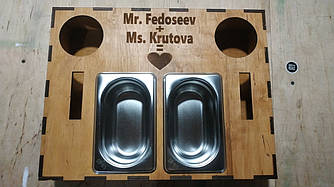 Персоналізований пивний бокс із Вашим написом, підставка для пива та снеків.