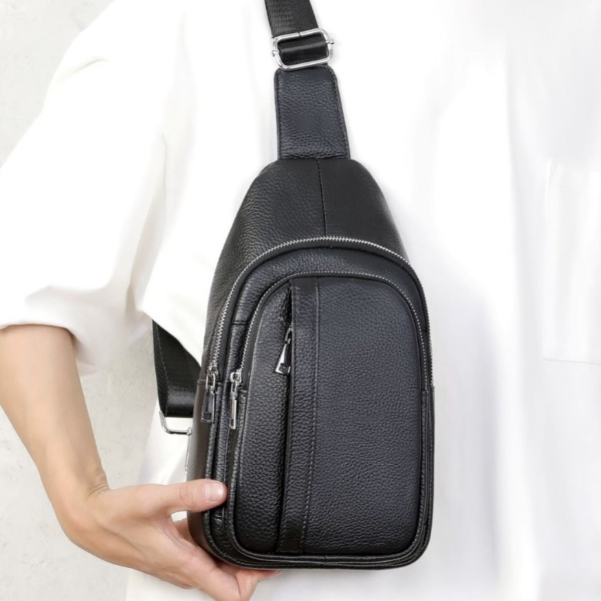 Чоловіча бананка шкіряна на одне плече 18х32х7/сумка-рюкзак/нагрудний слінг/чорний, фото 1