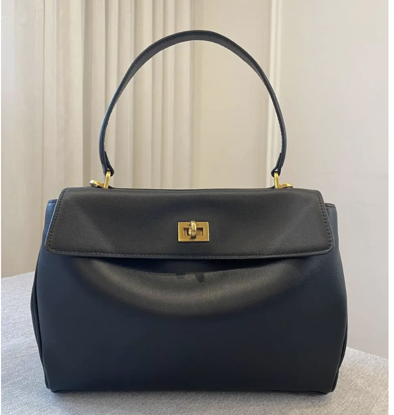 Жіноча чорна сумка Balenciaga Rodeo Large сумка Баленсіага Родео великий розмір у золоті золото