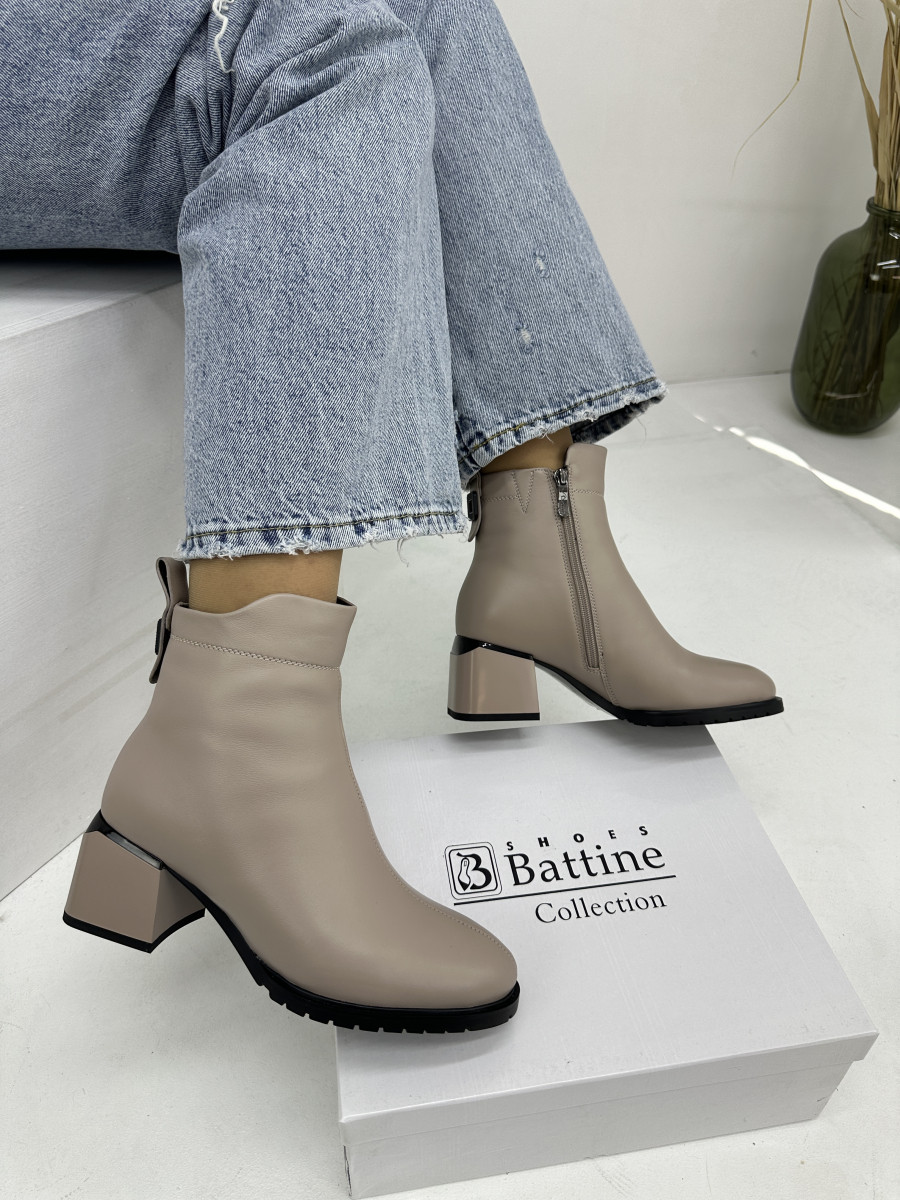 Черевики жіночі зимові Battine V887-225C-M4.5-A1818 бежеві шкіряні 37