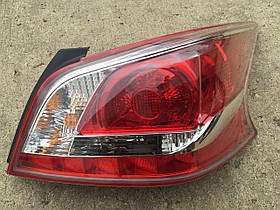 Nissan Altima 2013-2015 Задній правий ліхтар Новий Оригінал