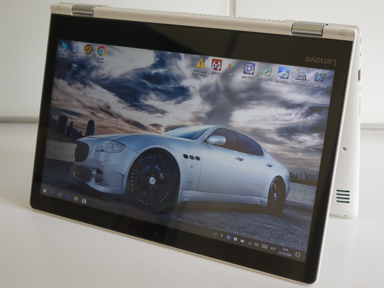 Сенсорний Ноутбук-трансформер 2в1 Lenovo Yoga 14 510-14ISK, i3-6100U, 8GB, 500GB, Radeon R5 M430 2GB, Win1