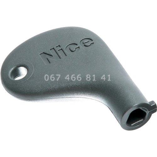 Ключ для переведення воріт в ручний режим Nice тригранний