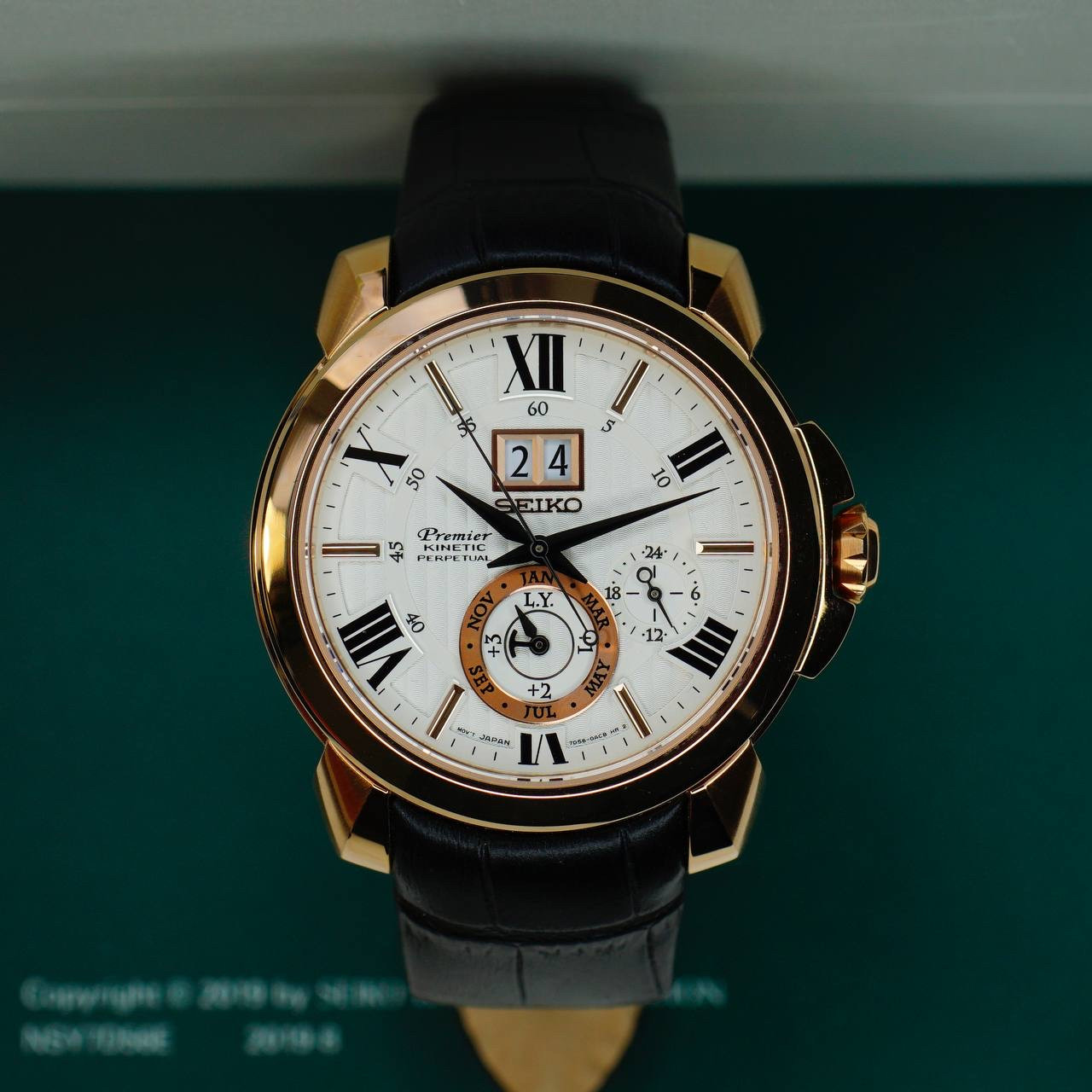 Seiko SNP150P1 Premier Kinetic Perpetual Calendar Sapphire