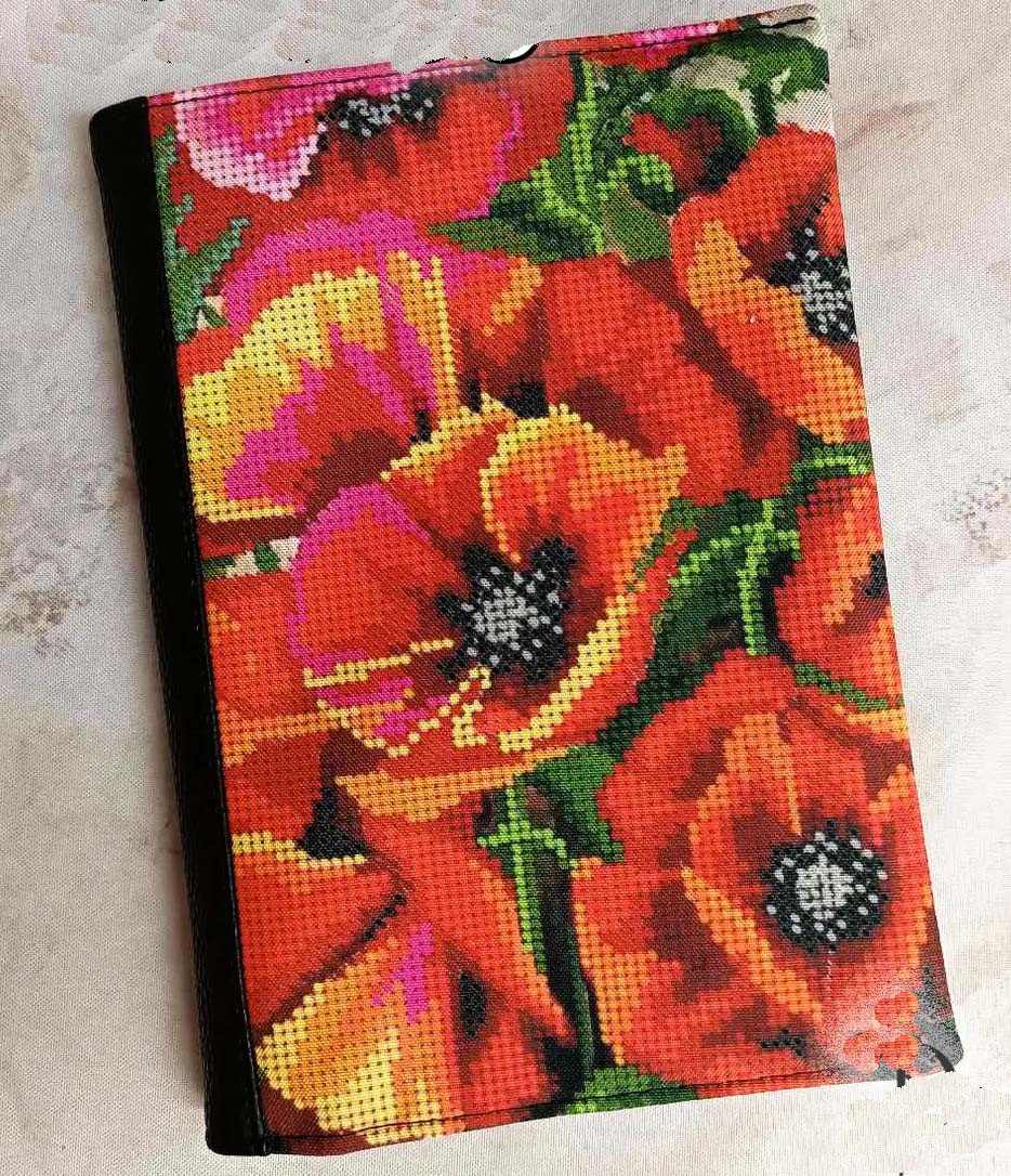 Обкладинка для вишивки + щоденник книга Маки 25х37.5 см, фото 1