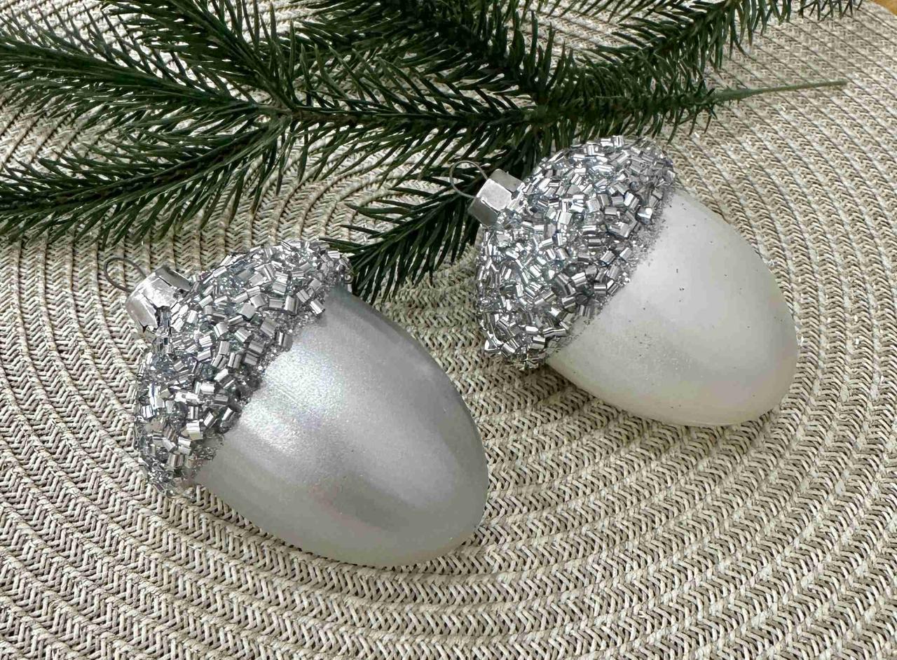 Підвіска жолудь штучний шапка з мішури 5 х 7см, срібний зі срібними шапками, за 1 шт 10796, фото 1