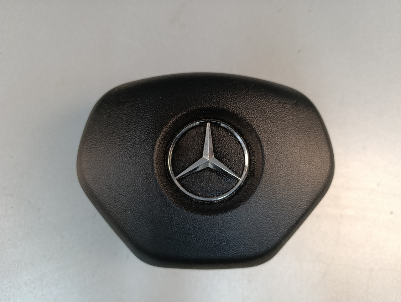 Mercedes C-class (W204) 2007-2014 Подушка безпеки в кермо A00086060039116, фото 1