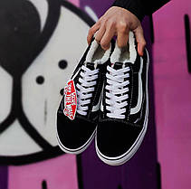 Чоловічі зимові низькі кеди Vans Old Skool Black White Winter Fur Ванс чорно білі замша на білому хутрі, фото 3