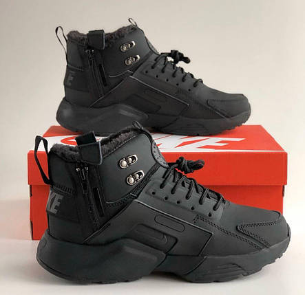 Чоловічі зимові кросівки Nike Air Huarache Black Winter fur Найк Хуарачі чорні з хутром високі, фото 1