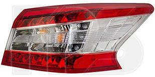 Ліхтар правий NISSAN SENTRA 12-16