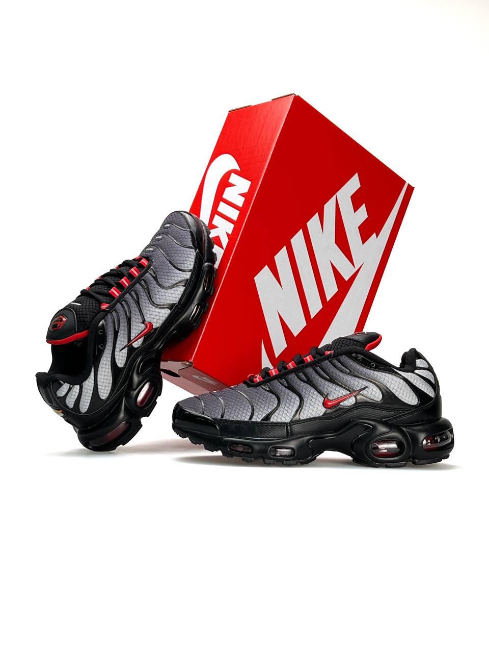 Чоловічі кросівки Nike Air Max Tn Plus Silver, кеди Найк шкіра текстиль сріблясті весна осінь. Чоловіче взуття