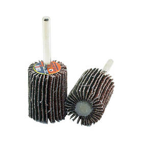 Круг пелюстковий на оправці КПО 30х40х6мм Р40