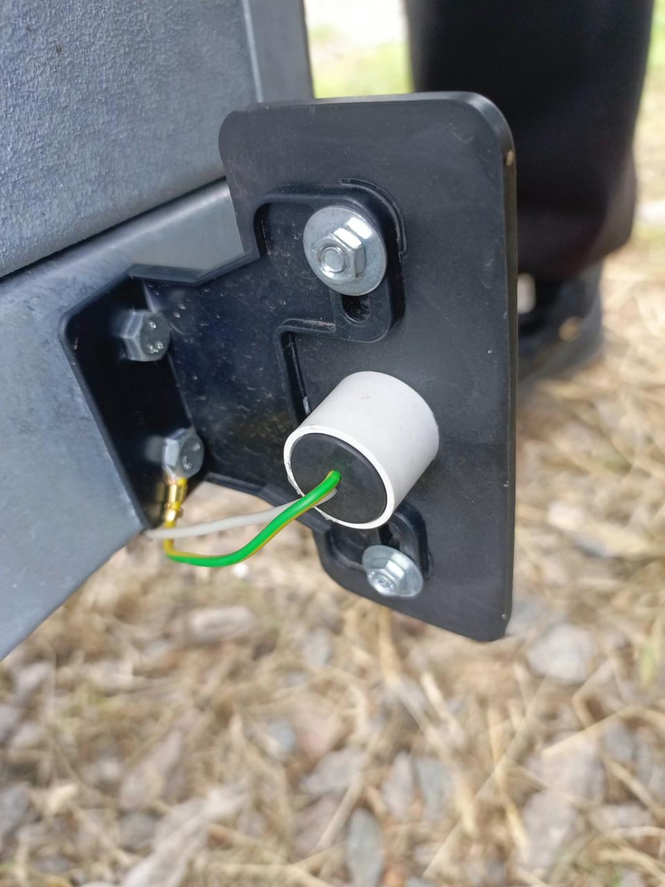 Кронштейн кріплення переднього ліхтаря причепа, фото 1