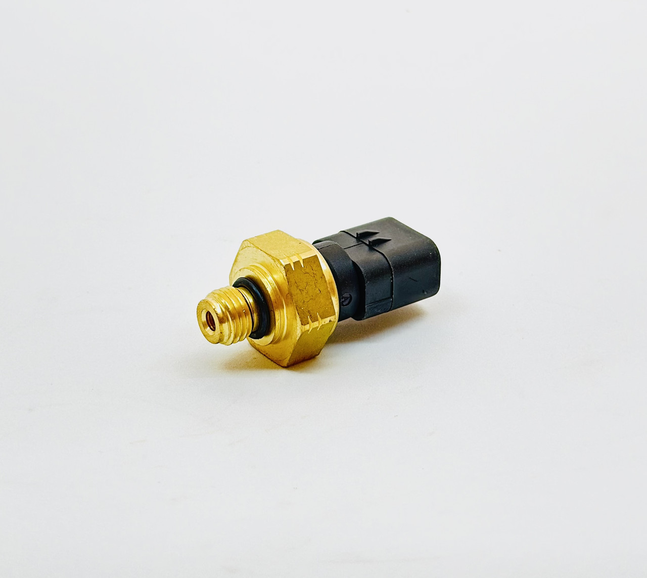 Датчик тиску масла на Perkins 1104D-E44TA, 1106D-E66TA