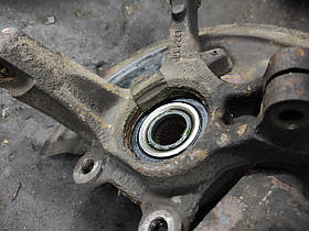 Заміна підшипника ступиці Dacia Logan