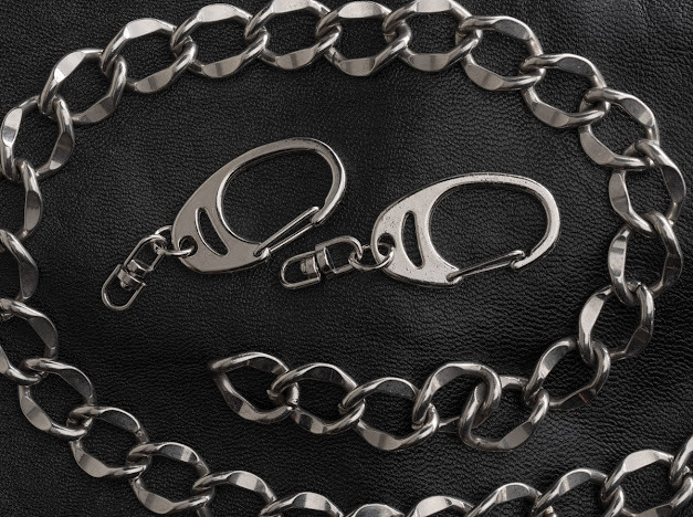 Карабін з ланцюжком. 33мм, фото 1