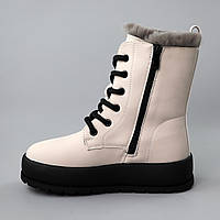 Зимові високі черевики для дівчаток молочного кольору на товстій підошві