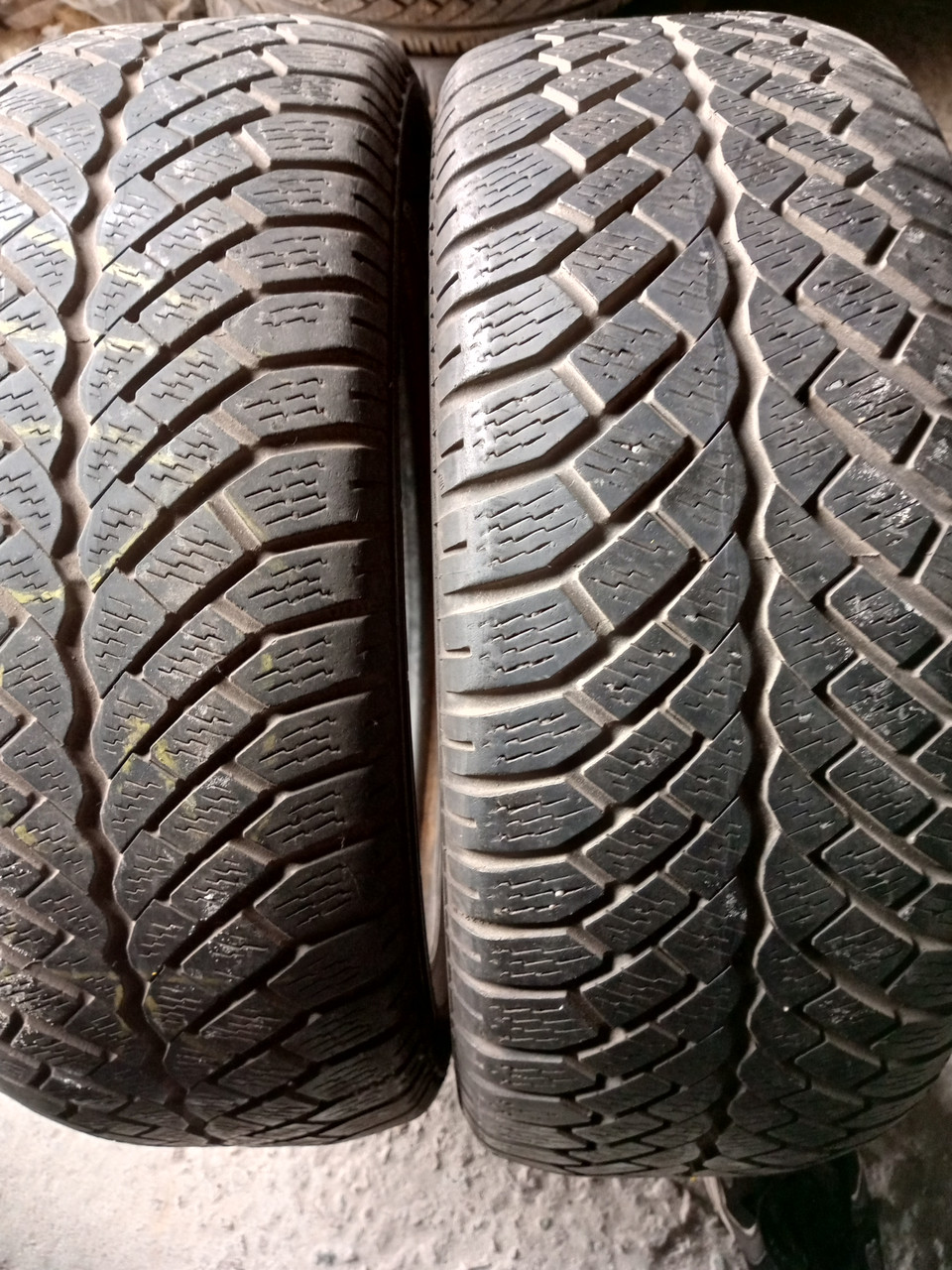 Пара зимніх шин 205/55/16,Semperit sport grip,з Германії без пробігу по Україні