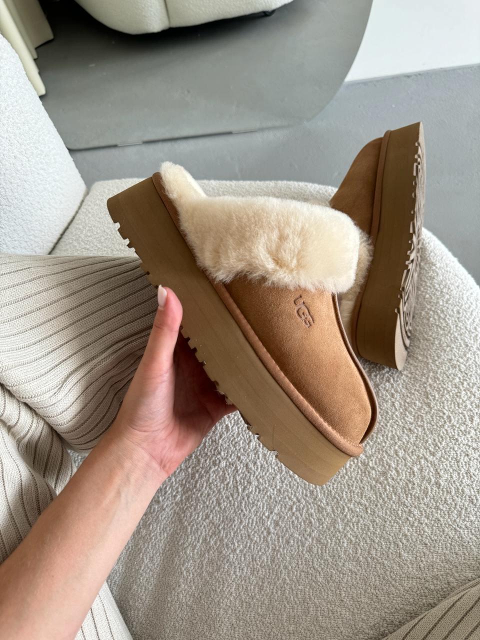 Зимові Жіночі Черевики UGG Disquette Platform Slippers Chestnut | каштанові тапи-чобітки на платформі, розміри 36–40