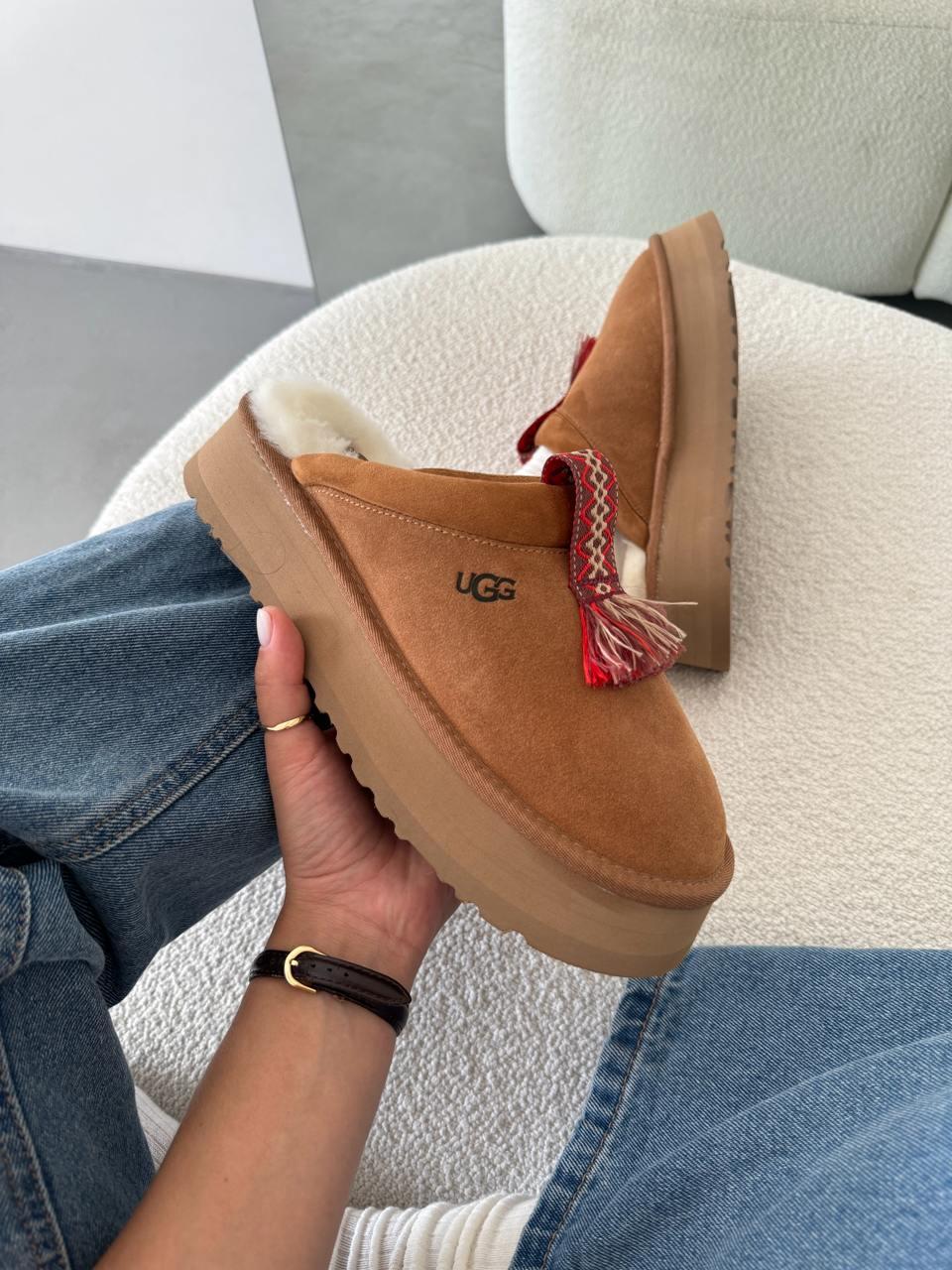Зимові Жіночі Черевики UGG Tazzle Chestnut | каштанові з китицею та платформою, розміри 36–40