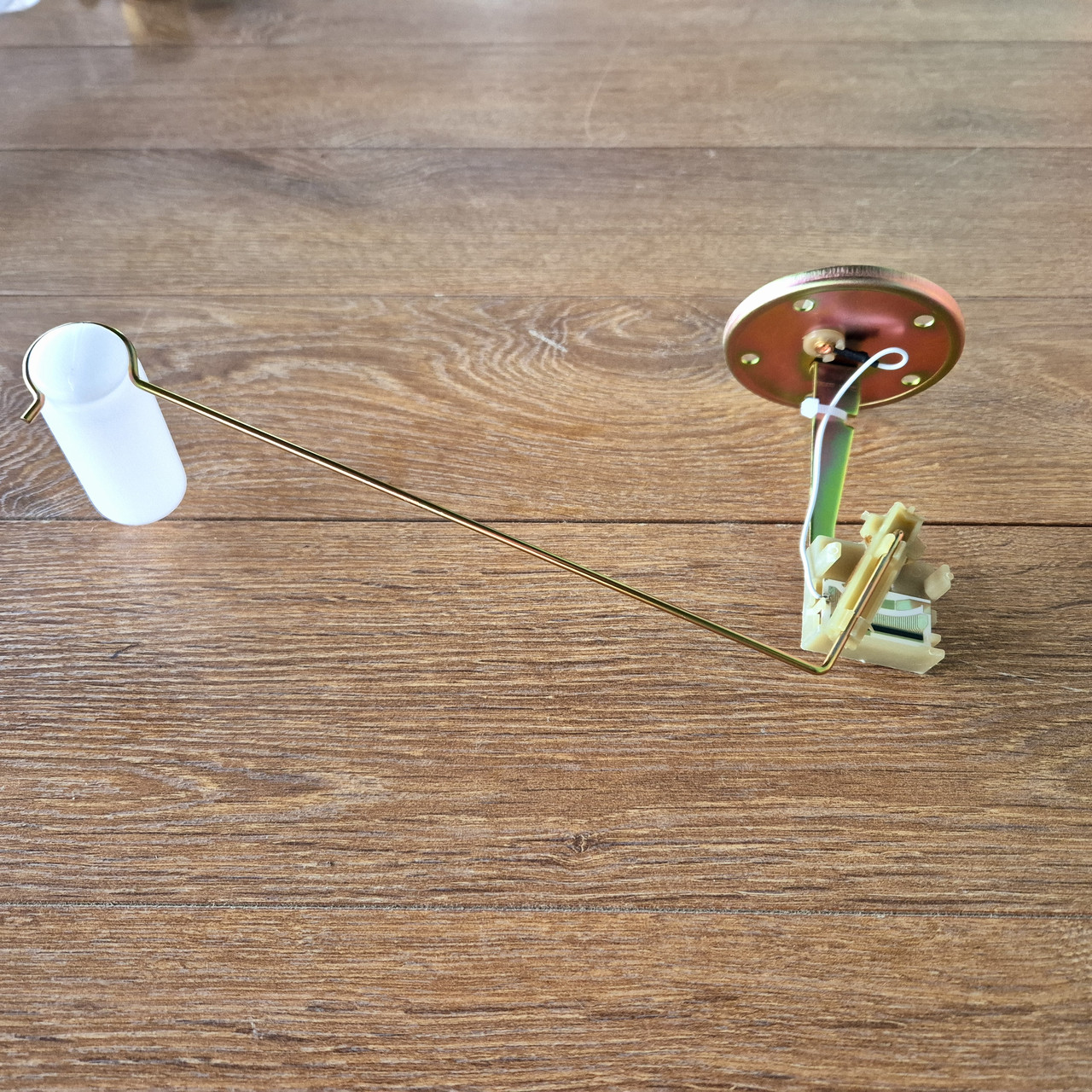 Датчик ДУМП-19 покажчика рівня палива МТЗ (вир-во Білорусь)