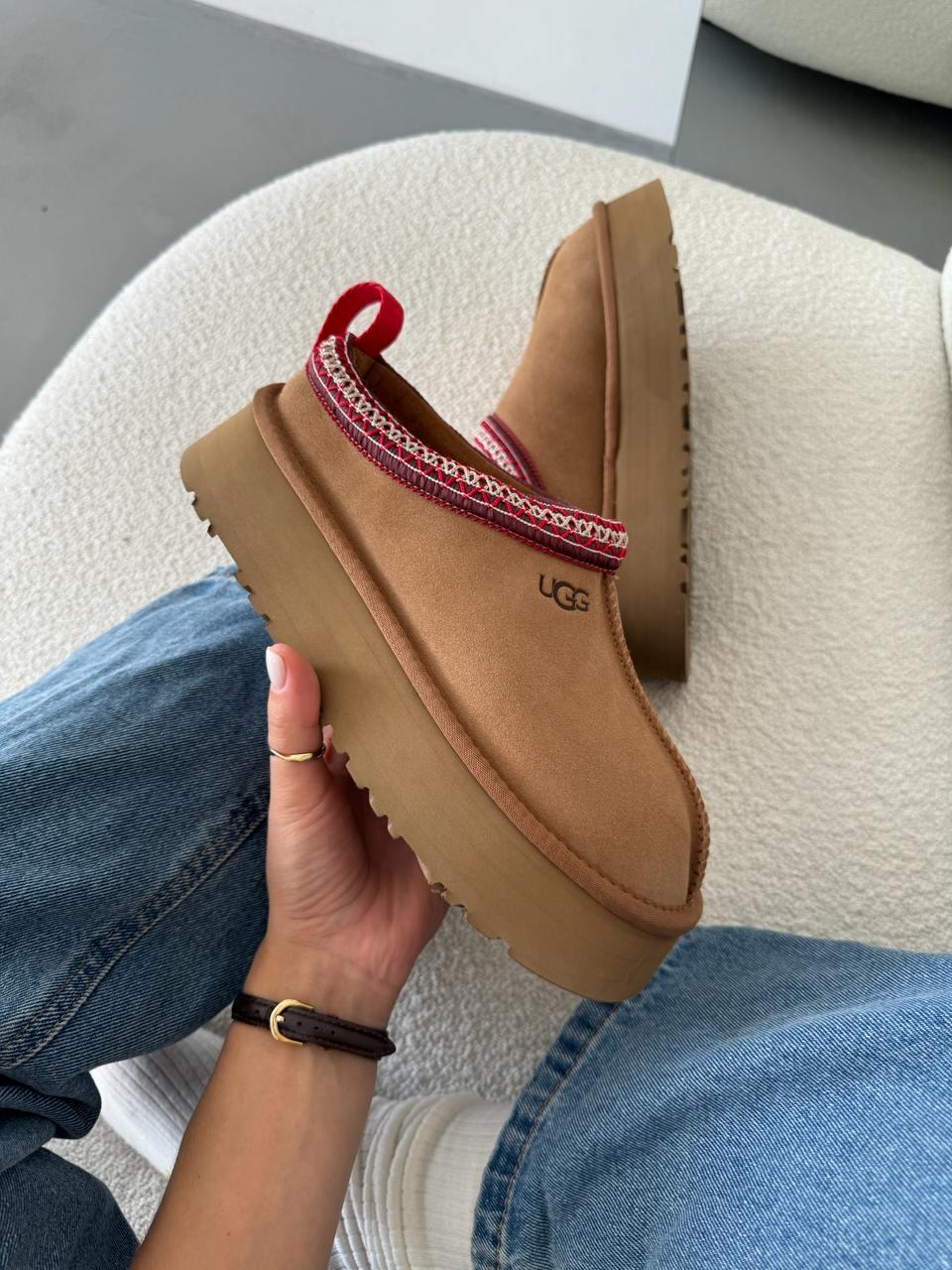 Зимові Жіночі Черевики UGG Tasman Platform Chestnut | каштанові на платформі з вишивкою, розміри 36–41, фото 1