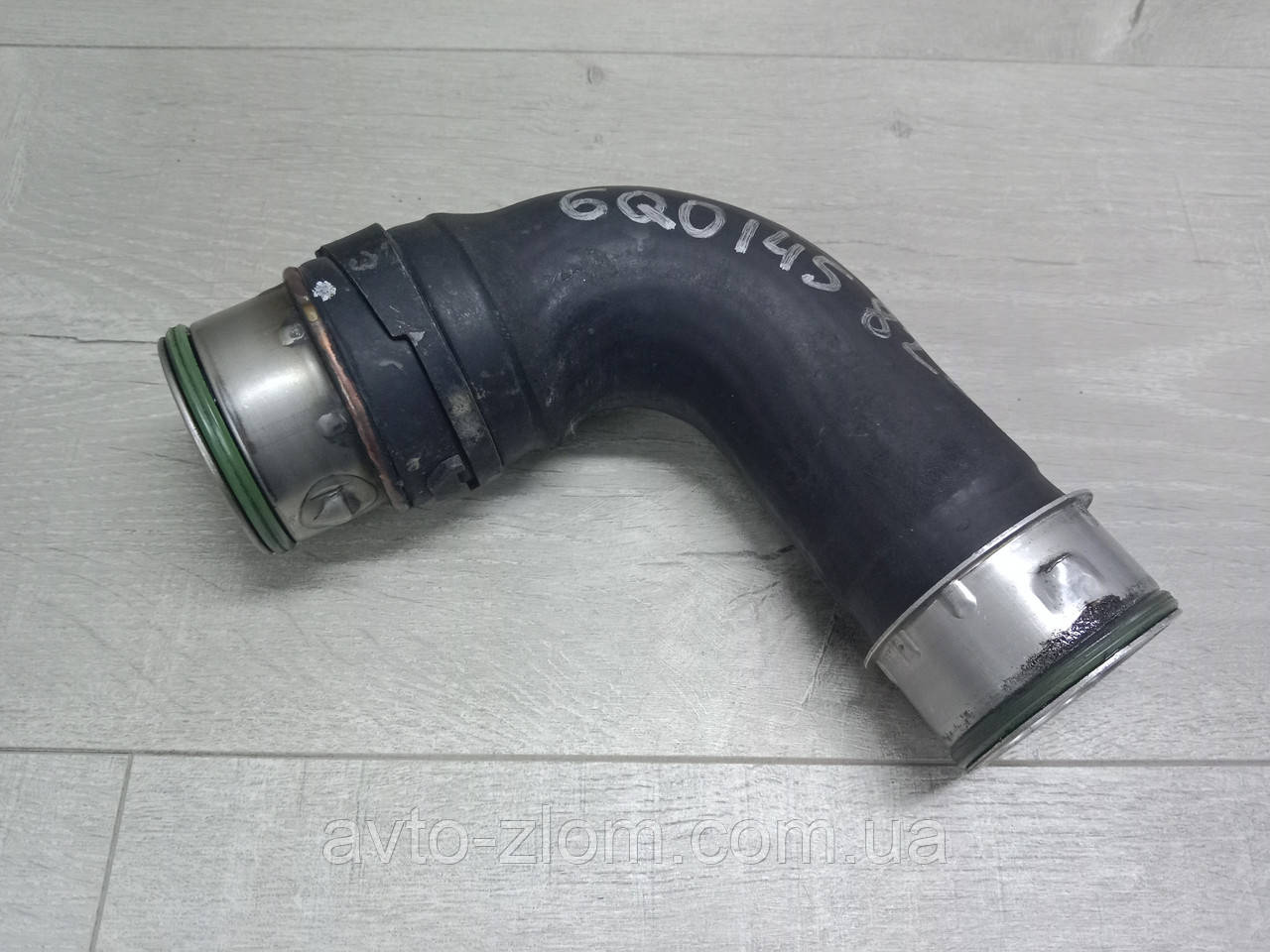 Патрубок інтеркулера Volkswagen Polo 9N, Skoda Fabia 1.9 TDI. 6Q0145822., фото 1
