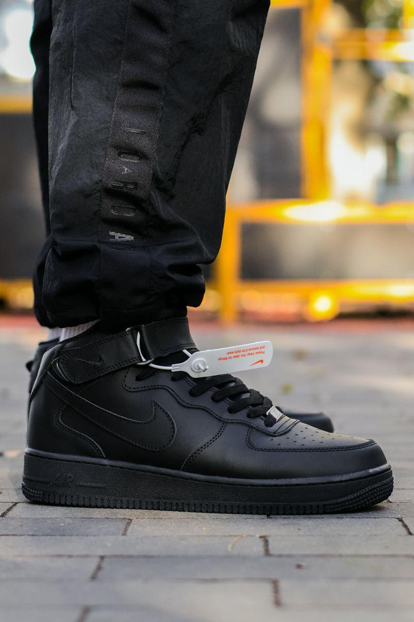 Зимові Чоловічі Кросівки Nike Air Force 1 High Black Winter / Найк Аїр Форс 1 Високі Чорні (Хутро)