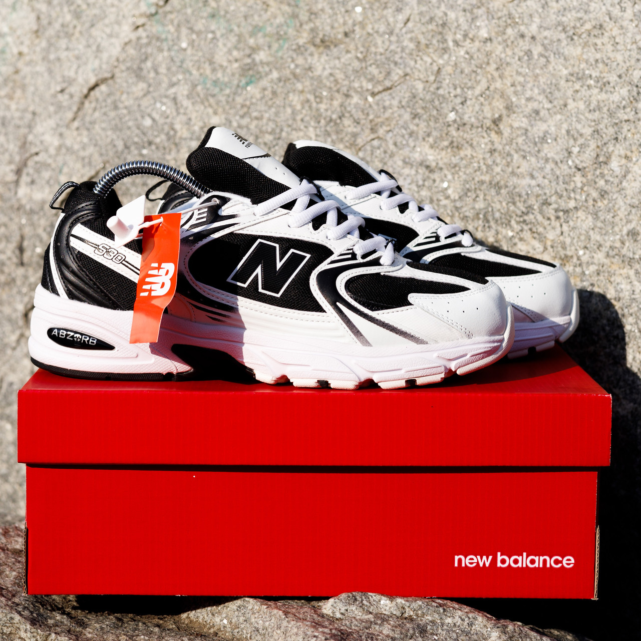 Зимові кросівки New Balance 530 на хутрі чорні з білим, фото 1