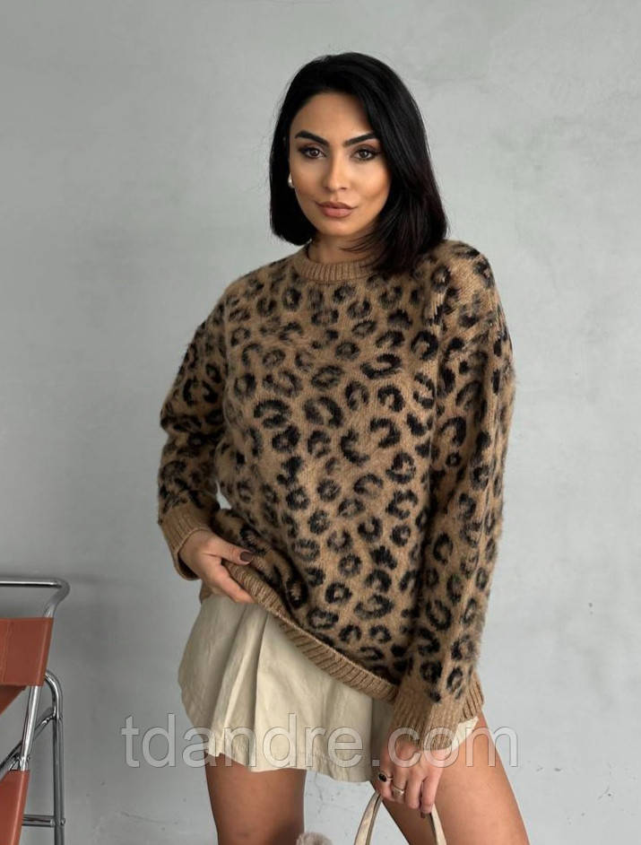 Жіночий светр в леопардовий принт, фото 1