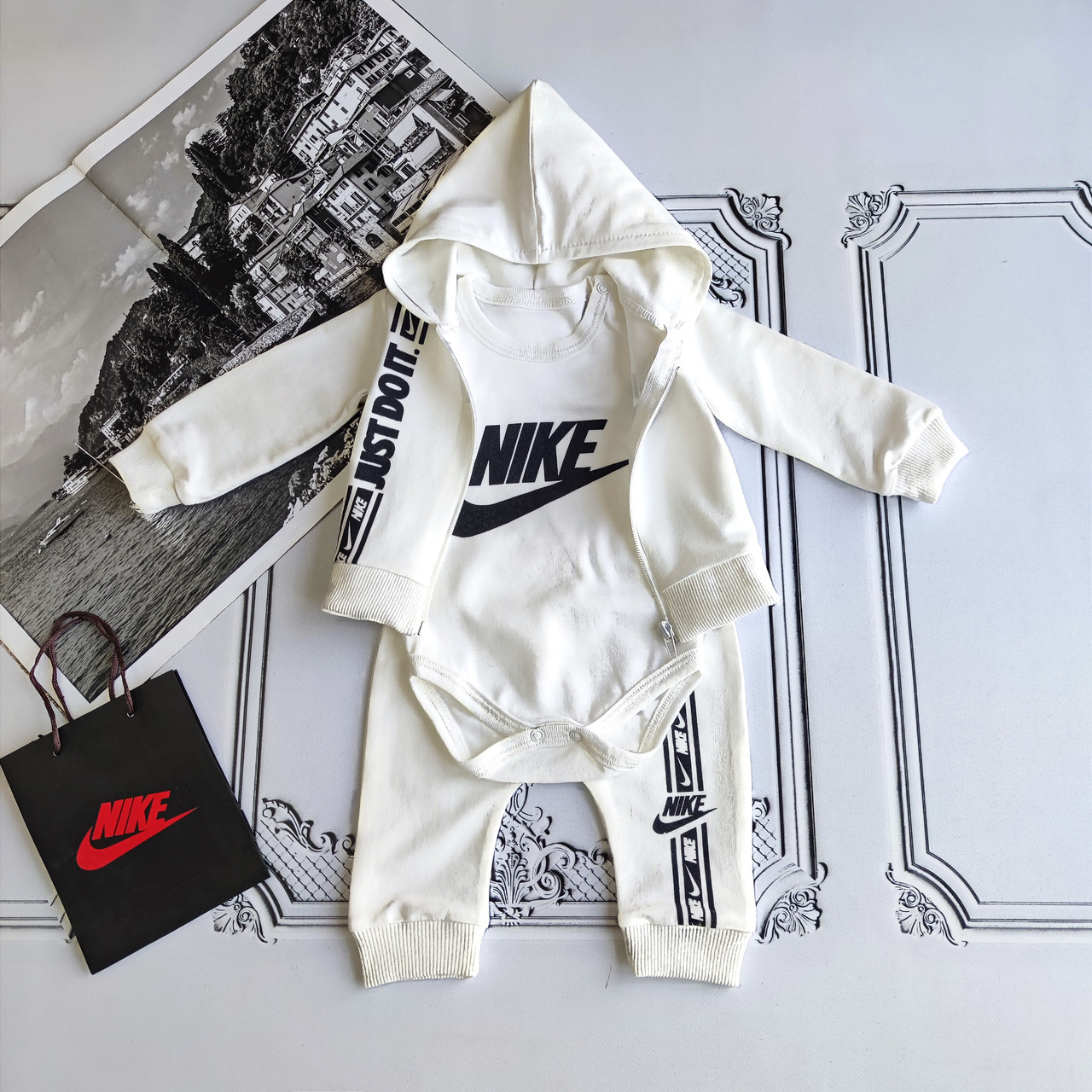 Білий костюм Nike для новонародженого хлопчика, комплект 3 предметів
