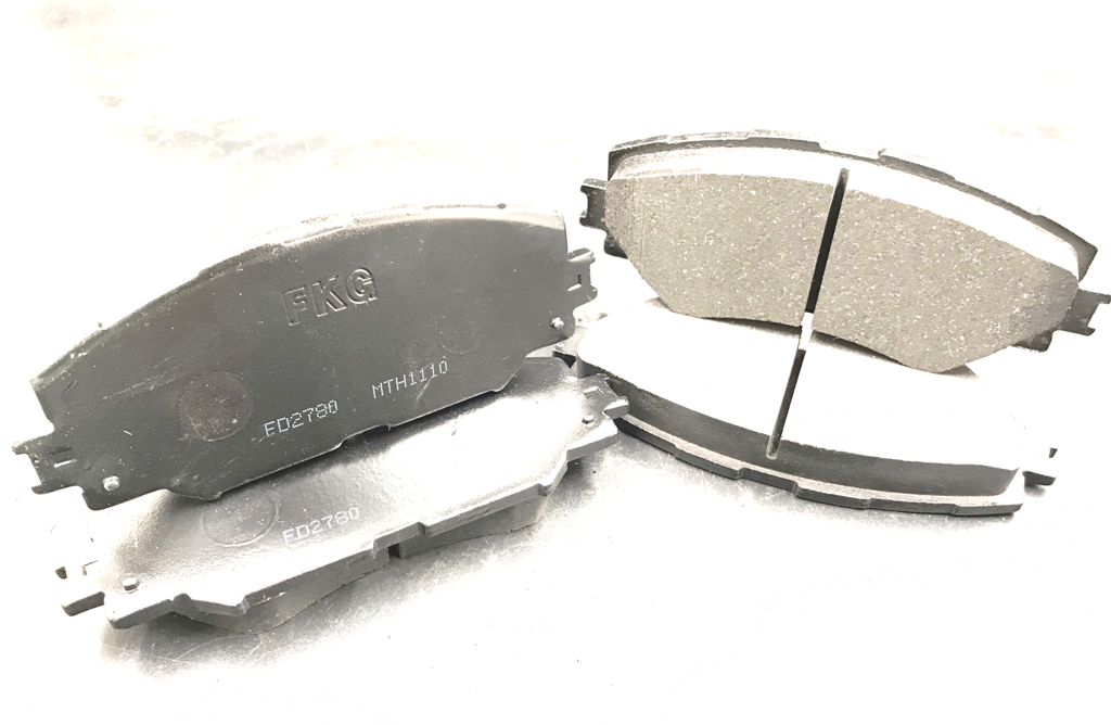 Передні гальмівні колодки, дискові MATOMI BP1711 04465-02220