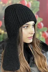 Жіноча шапка вушанка чорного кольору