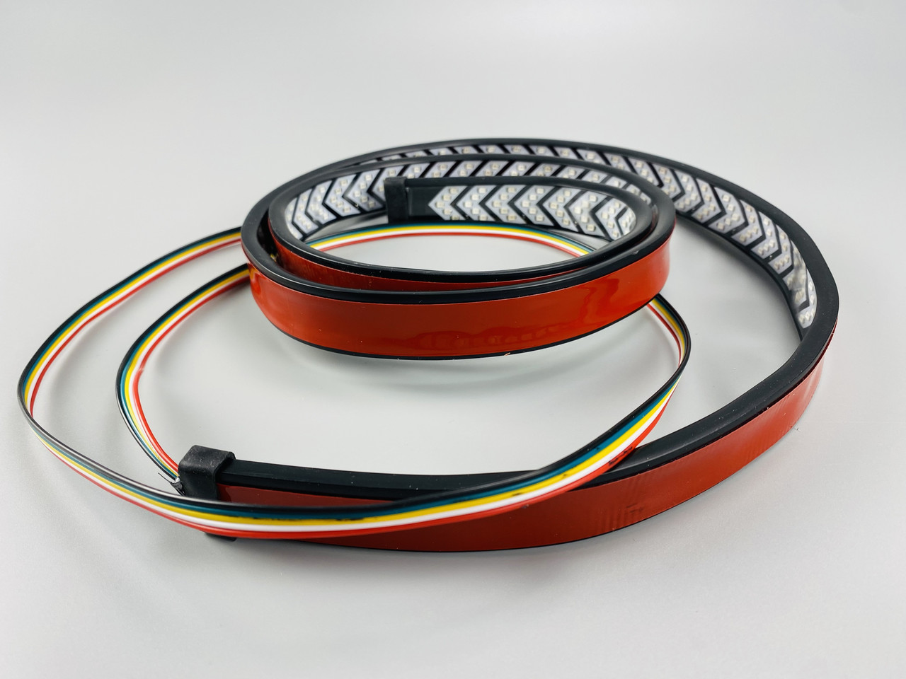 Led-стрічка в авто світлодіодна для додаткового освітлення, LED V стрічка стопи повороти автомобільні 12В-24В