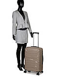 Валіза середня М поліпропілен беж 65х43х25см/63л/3.1кг/Worldline 288, фото 10
