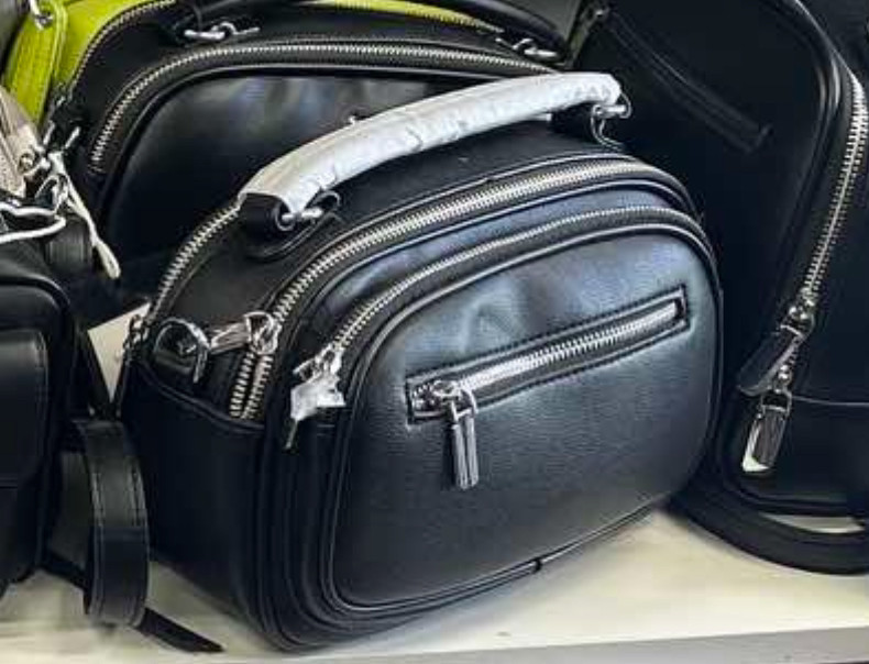 Сумочка жіноча чорна крос-боді 25*19 см на два відділення зі штучної шкіри Liza, фото 1