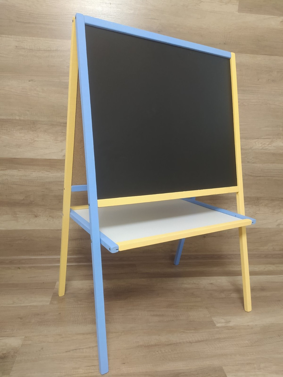 Двосторонній великий мольберт дитячий магнітний жовто-блакитний дерево, дошка для малювання крейдою, маркерами і для магнітів 3в1.