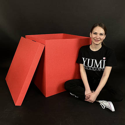 Коробка-сюрприз 70 см | 28" Червона | Red (суттєвий брак), фото 3