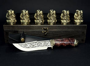 Набір подарунковий бронзових чарок перевертарів з ножем "Козаки" у дерев'яному кейсі ручна робота