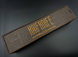 Подарункова коробка з дерева.