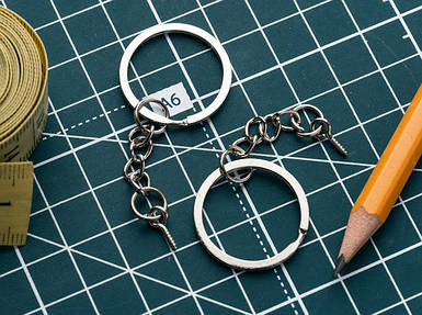 Заготовка для брелка з гвинтом. 25мм