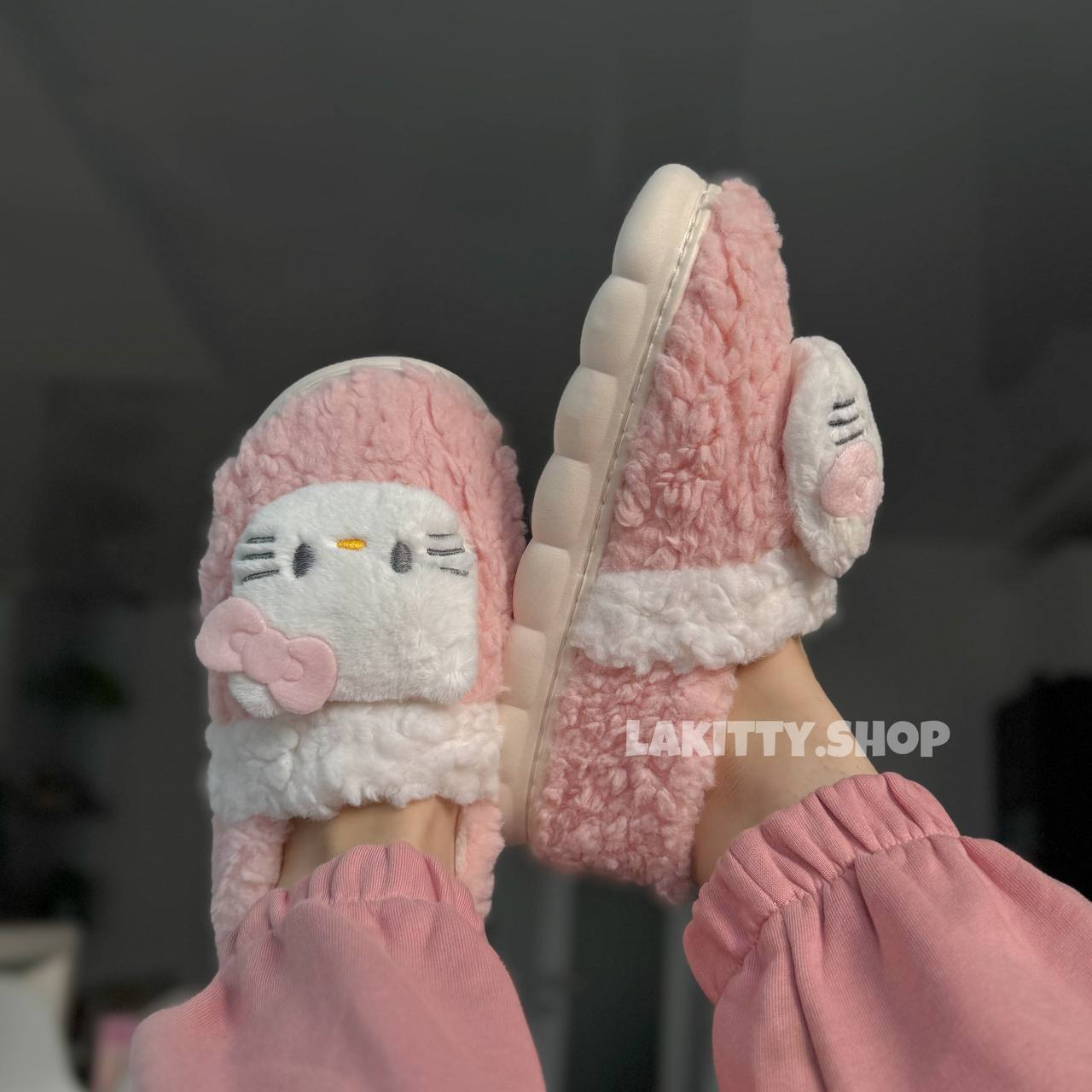 Підліткові мягкі тапочки Hello Kitty тапочки домашні дитячі теплі