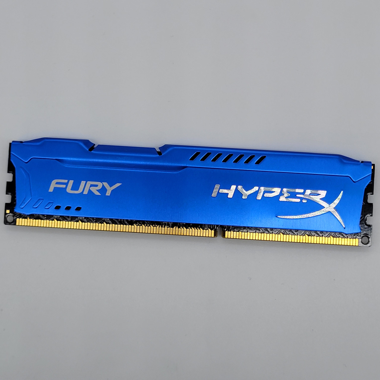 Ігрова оперативна пам'ять Kingston HyperX Fury DDR3 8Gb 1333MHz PC3 10600U 2R8 CL9 (HX313C9FK2/16) Б/В