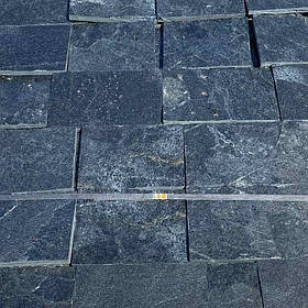 Фасадна плитка із сланцю "Смарагд" для цоколя, фасаду, облицювання будинку