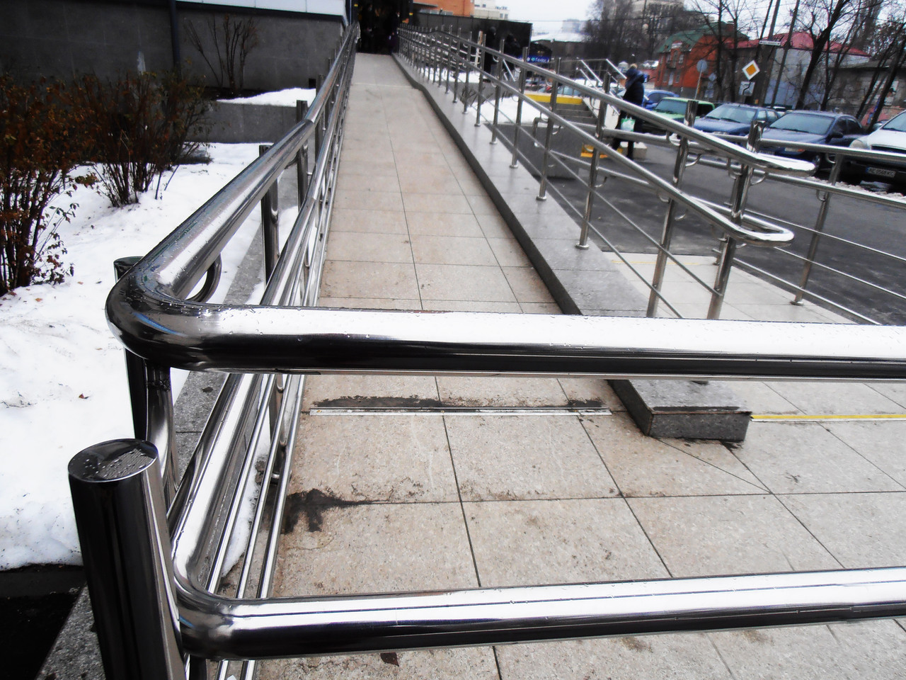 Огорожі до пандусів з нержавіючої сталі AISI 304, поручень Ø42 мм, стійка Ø38 мм, відбійник Ø25 мм, Березівка