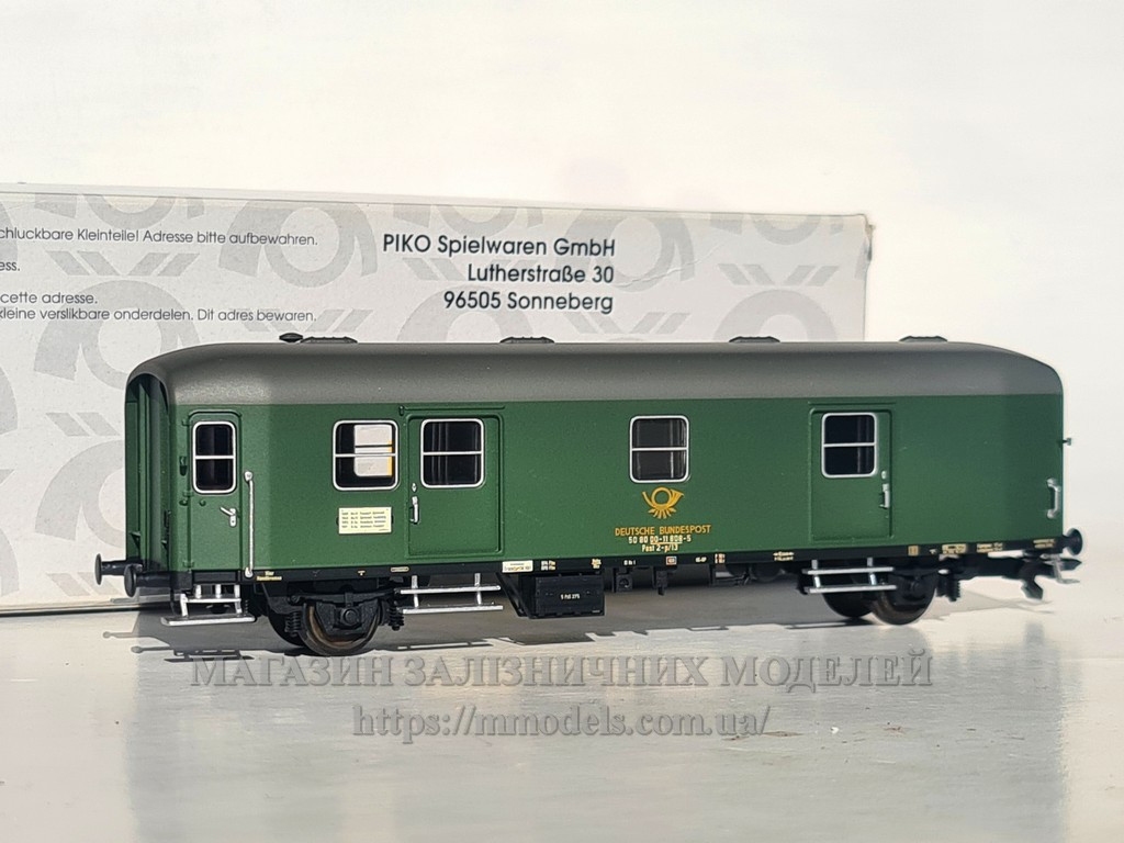 Модель 4х основного поштового вагона, принадлежнicть DB, масштаб 1:87, H0 PIKO 53261, фото 1