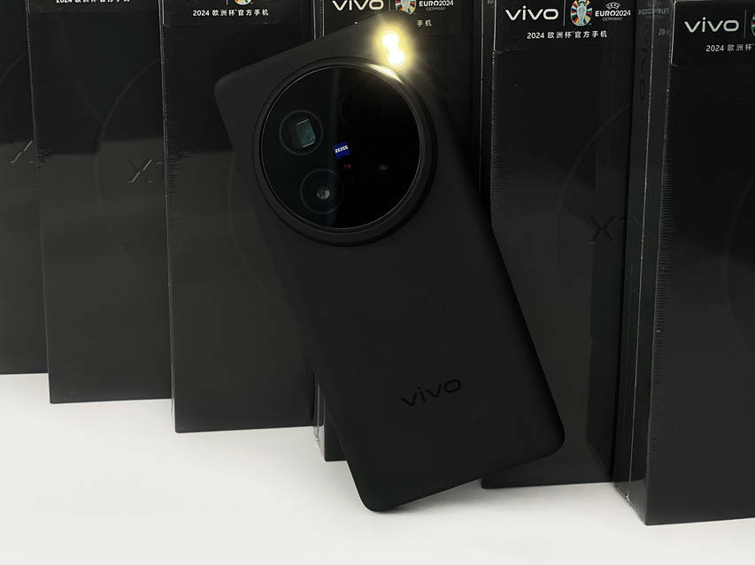 vivo X100 Ultra ブラック Смартфон Vivo X100 Ultra 12/256GB Black (CN) - купить по