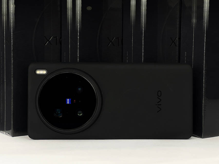 vivo X100 Ultra ブラック Смартфон Vivo X100 Ultra 12/256GB Black (CN) - купить по