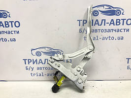 Петля капота левая Hyundai